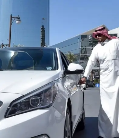 taxi service from medina airport to hotel